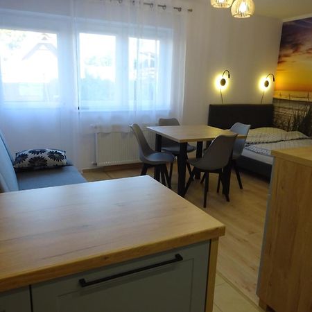 Apartamenty Gosciniec Re-Max Mrzeżyno Kültér fotó