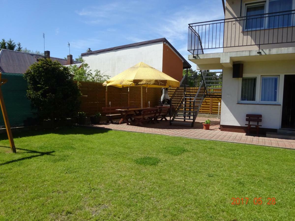 Apartamenty Gosciniec Re-Max Mrzeżyno Kültér fotó