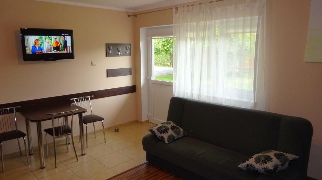 Apartamenty Gosciniec Re-Max Mrzeżyno Kültér fotó